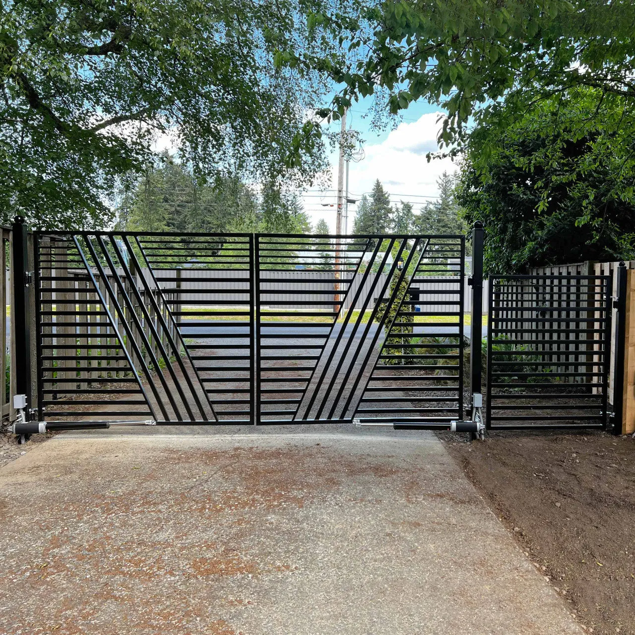 Aleko Steel Dual Swing Driveway Gate - Sofia Style - 12 x 6 Feet