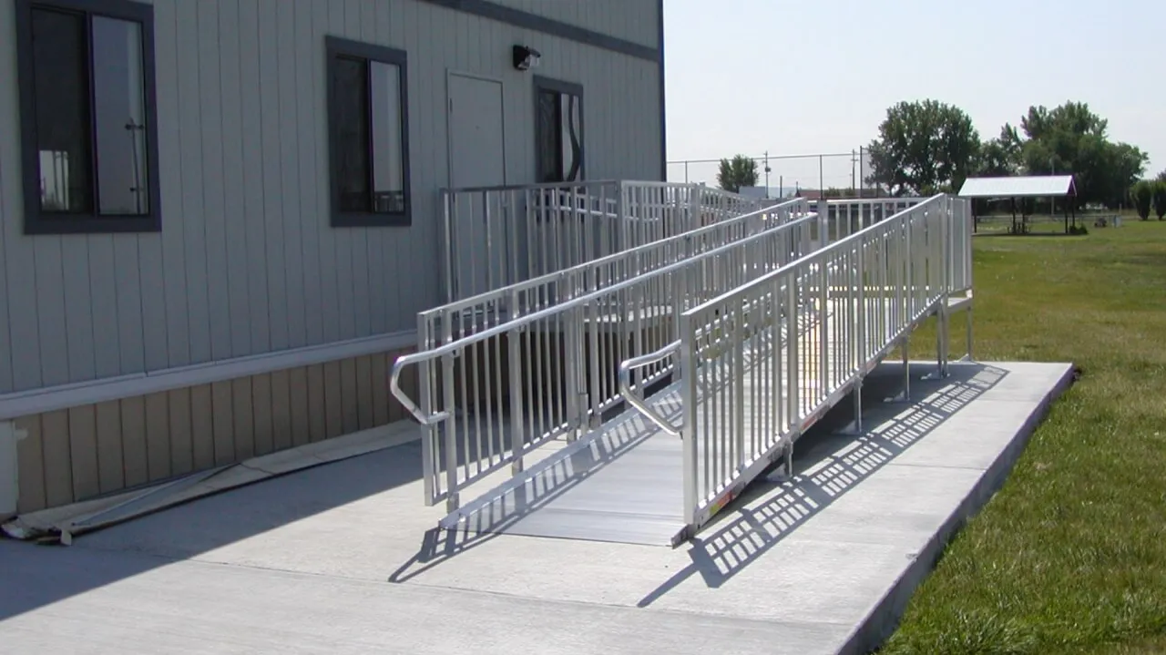 PATHWAY® HD Code Compliant Modular Ramps