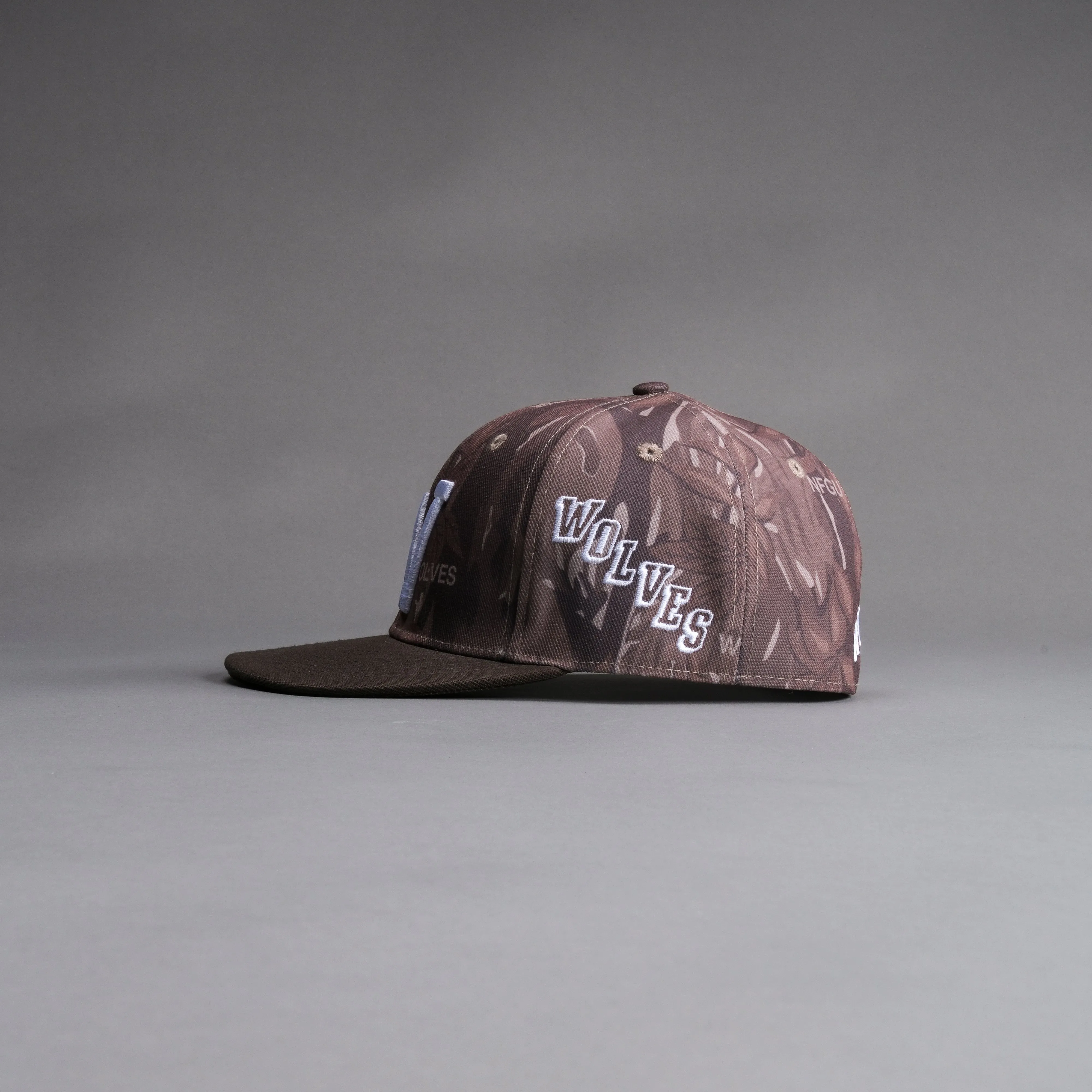 "W" Stairs Fitted Hat in Oak Norse Camo