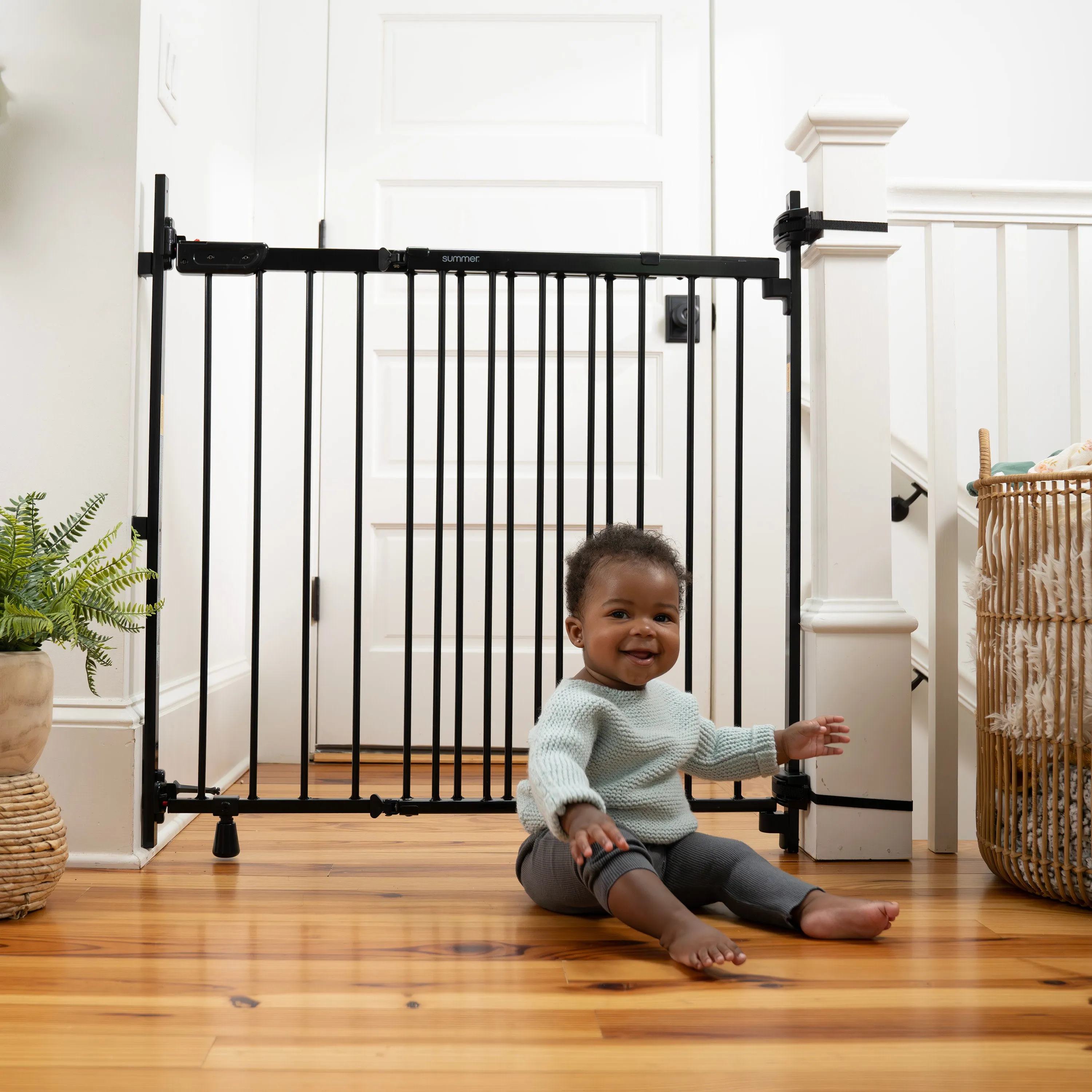 The Stairway  46W Series Pet and Baby Gate, Openings 31"-46" Wide, 32.5" Tall - Black